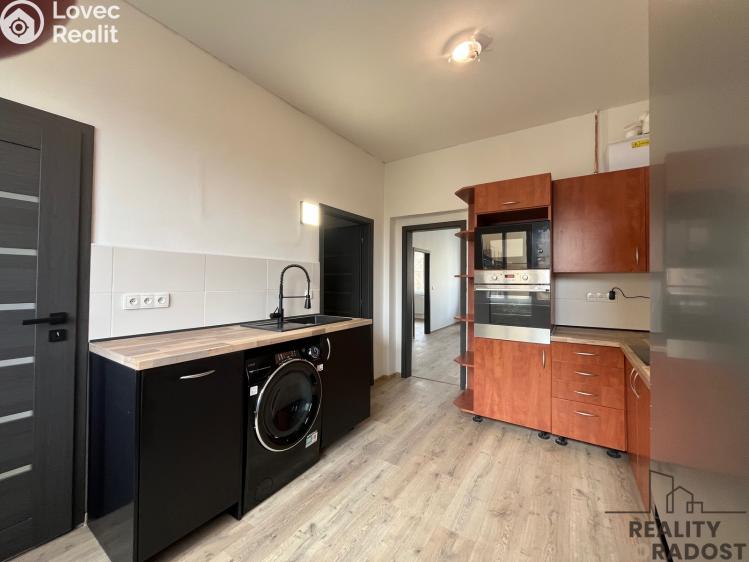 Pronájem bytu 2+1 Kladno, Poštovní náměstí č. 7