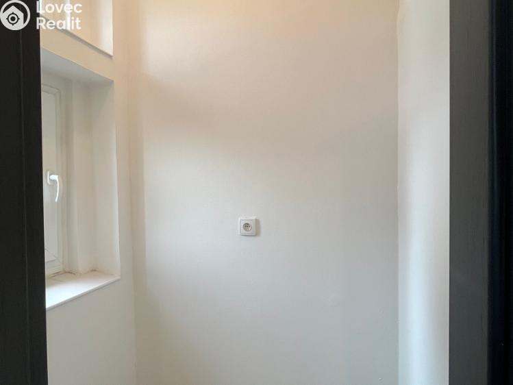 Pronájem bytu 2+1 Kladno, Poštovní náměstí č. 8