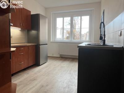 Rent apartment 2+1 Kladno, Poštovní náměstí č. 4