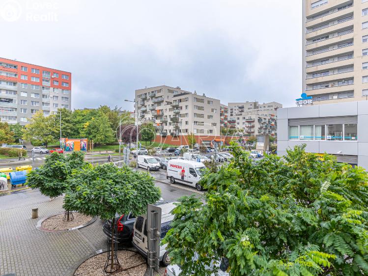 Prodej bytu 3+1 Praha, Petržílkova 2564/21 č. 14