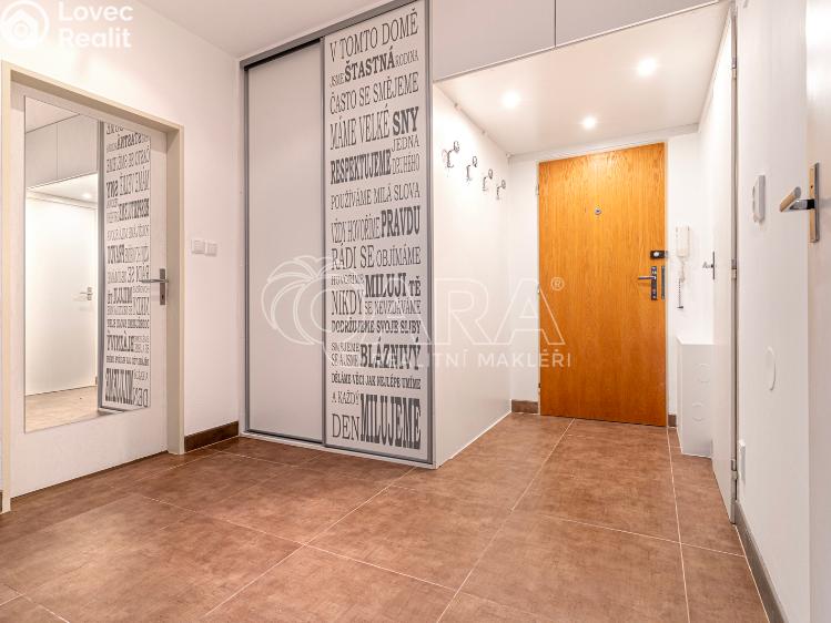 Prodej bytu 3+1 Praha, Petržílkova 2564/21 č. 16