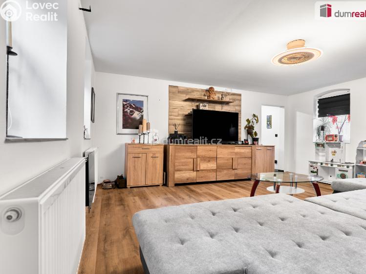 Sale family house Oloví, Na Můstku č. 15