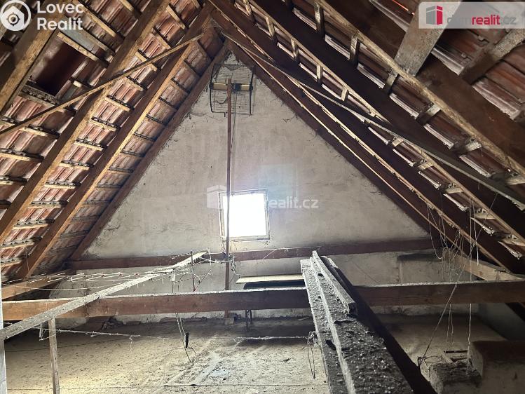 Prodej rodinného domu Dolní Kralovice, Přísecká č. 25