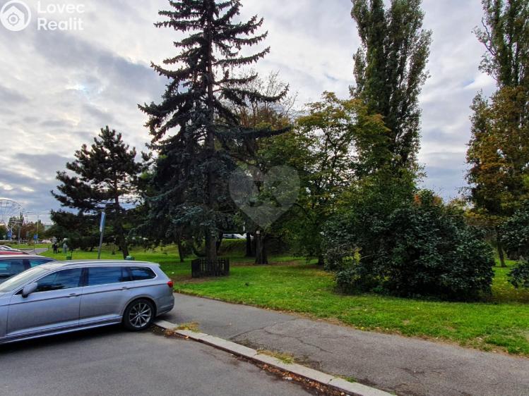 Pronájem obchodního prostoru Praha, Podolská č. 7