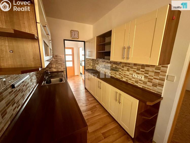 Pronájem bytu 3+1 Děčín, Nálepkova č. 3