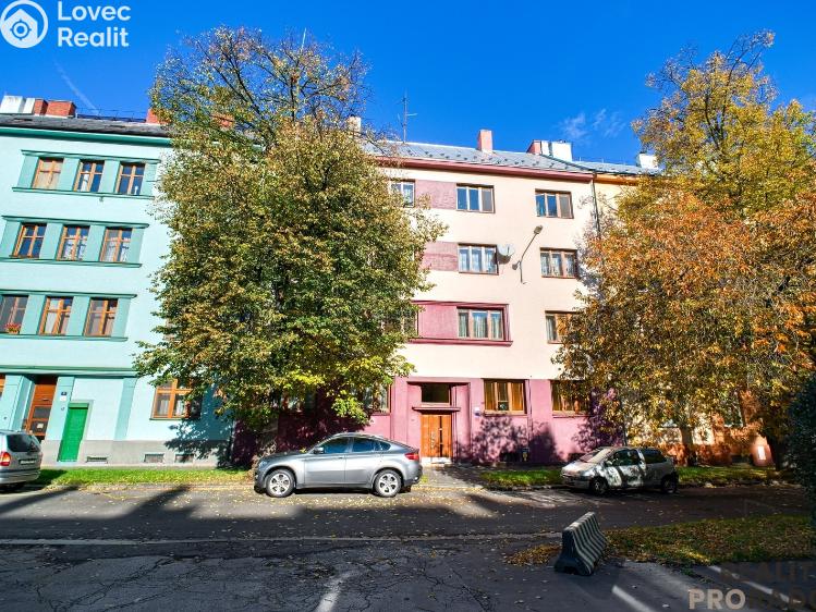 Prodej bytu 1+KK Ostrava, Bachmačská 1228/7 č. 22