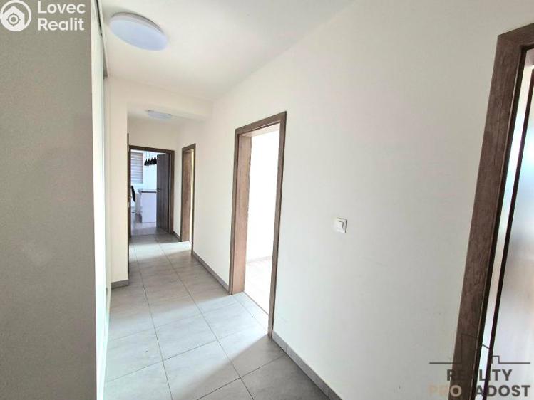 Pronájem bytu 3+KK Jihlava, Lužická č. 3