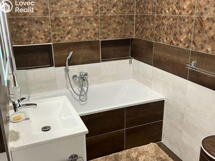 Prodej bytu 3+1 Lovosice, Osvoboditelů č. 9