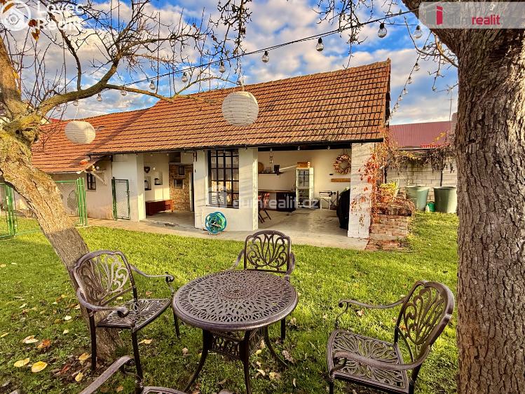 Prodej rodinného domu Ostrožská Nová Ves, Dědina č. 21