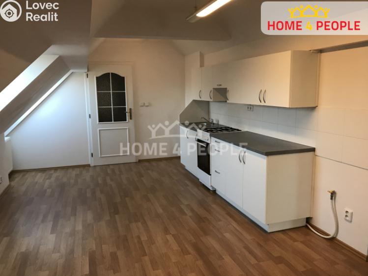 Pronájem kanceláře Praha 5, Tůmova č. 8