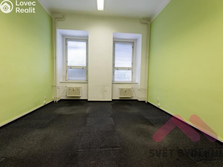 Pronájem kanceláře Praha, Peckova 301/13 č. 8