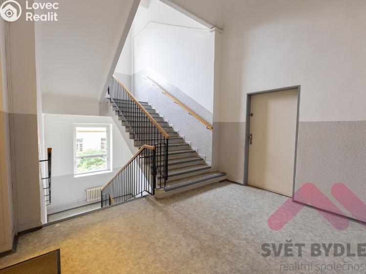 Pronájem kanceláře Praha, Peckova 301/13 č. 16