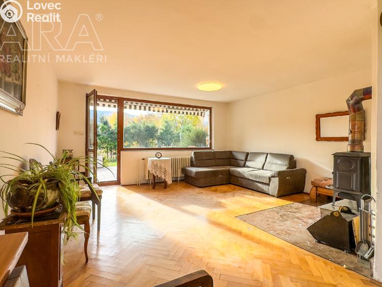 Prodej rodinného domu Lety, Pražská č. 12