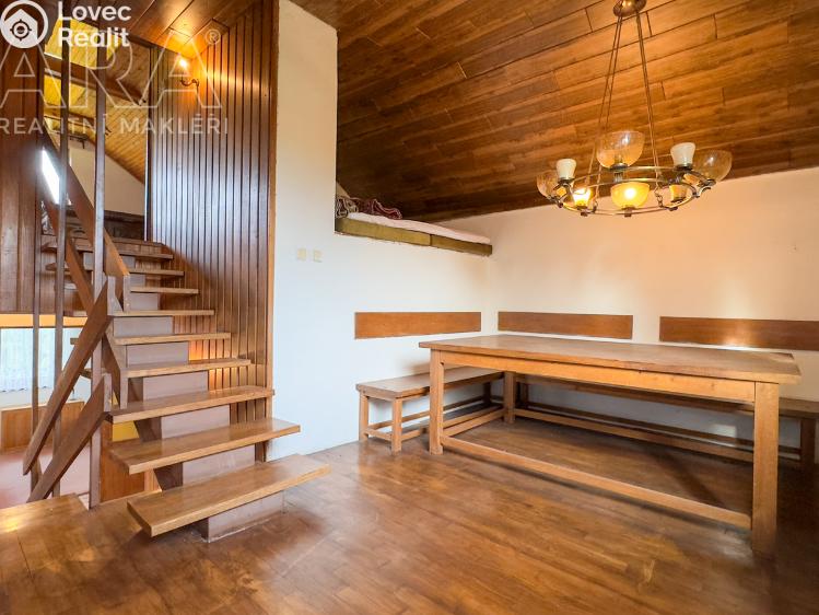 Prodej rodinného domu Lety, Pražská č. 17