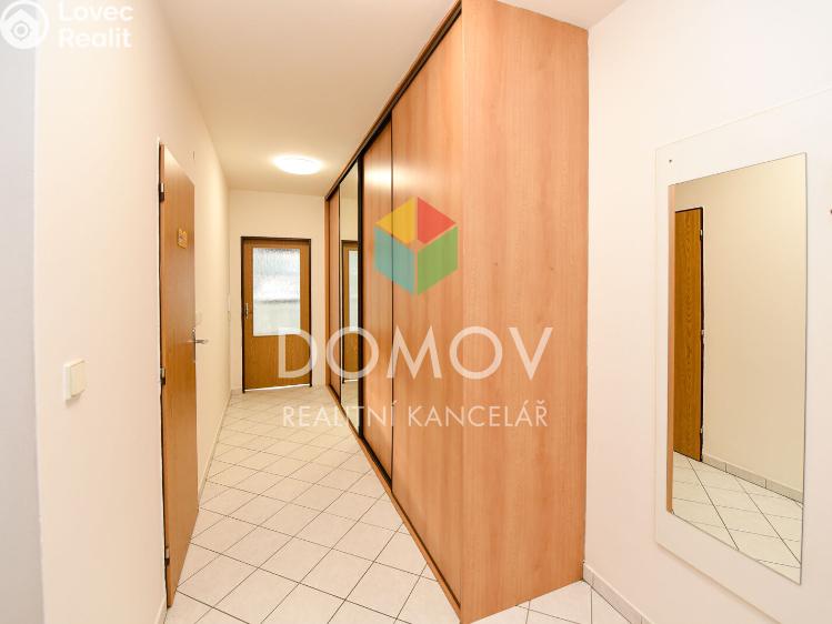 Pronájem bytu 1+KK Beroun, Náměstí Joachima Barranda č. 12