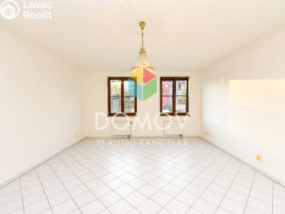 Rent apartment 1+KK Beroun, Náměstí Joachima Barranda č. 4