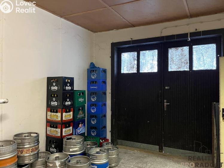 Pronájem obchodního prostoru Tulešice č. 8