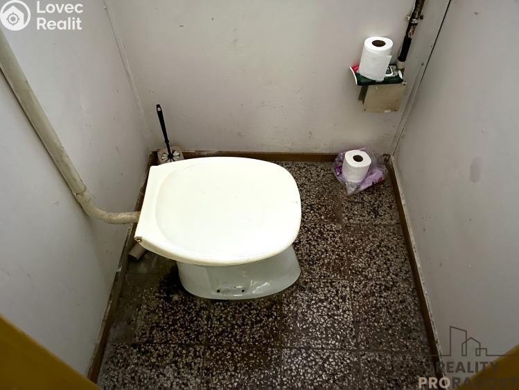 Pronájem obchodního prostoru Tulešice č. 16