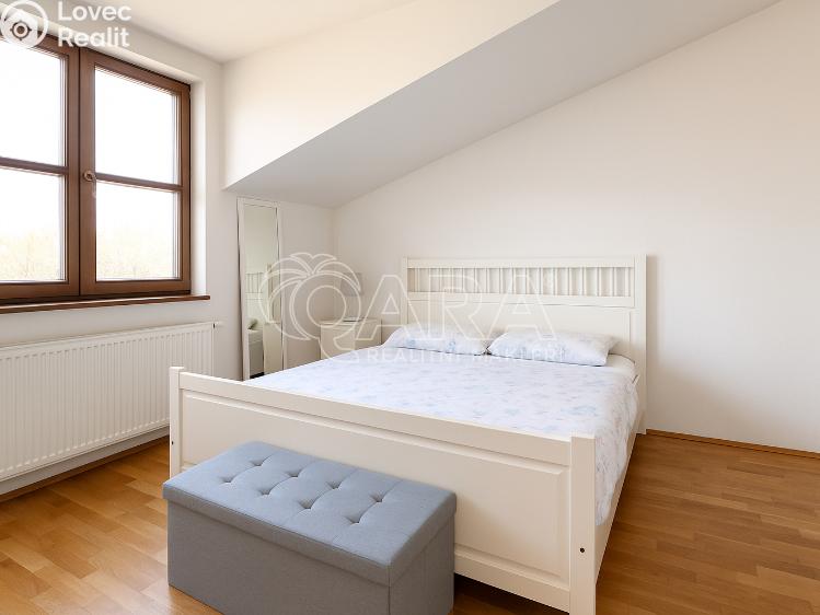 Pronájem bytu 2+KK Praha, Paťanka 2687/1a č. 9