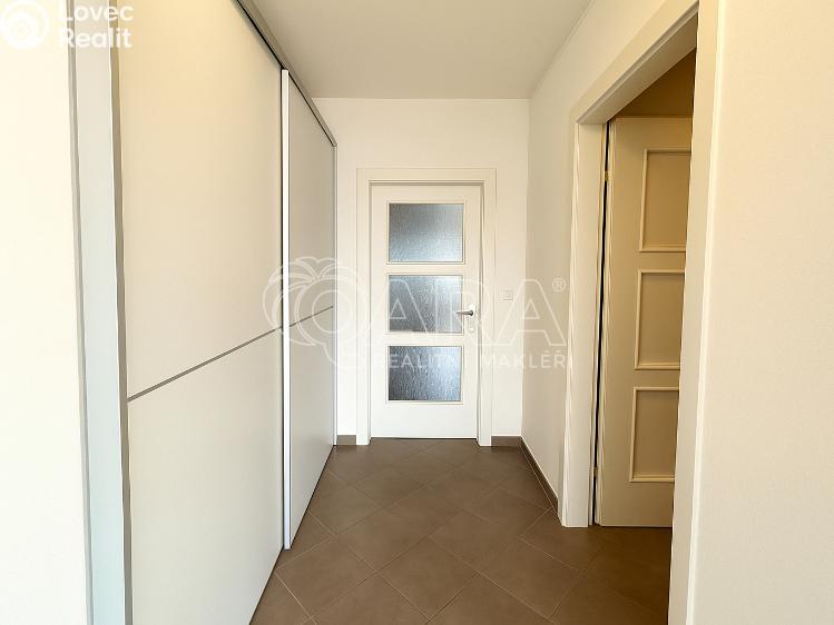 Pronájem bytu 2+KK Praha, Paťanka 2687/1a č. 10