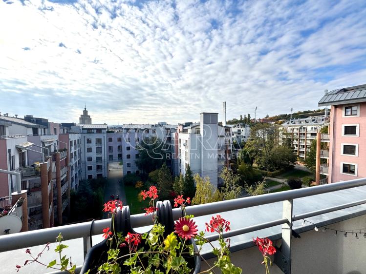 Pronájem bytu 2+KK Praha, Paťanka 2687/1a č. 15