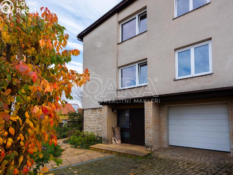 Pronájem bytu 3+1 Praha, K Noskovně 580 č. 18