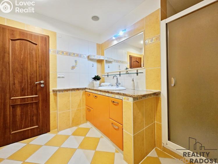 Продаж сімейного будинку Čebín č. 16