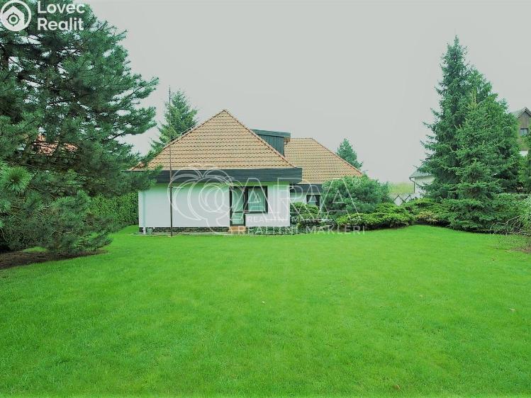 Pronájem rodinného domu Praha, Ke hrádku 1105/10 č. 2