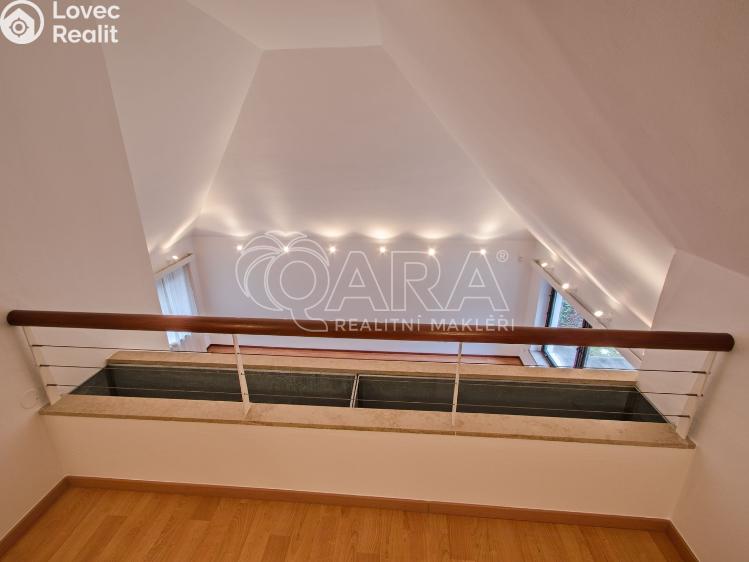 Rent family house Praha, Ke hrádku 1105/10 č. 8