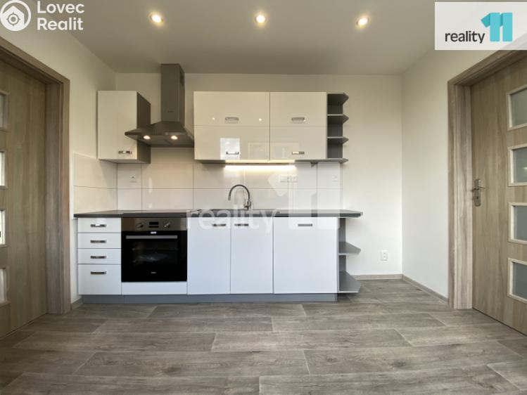 Pronájem bytu 3+1 Česká Lípa, Zhořelecká č. 9