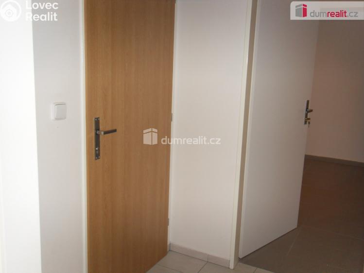 Pronájem bytu 1+1 Praha-Ďáblice, U Parkánu č. 7