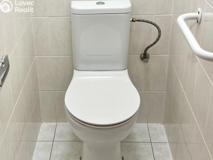 Pronájem bytu 1+KK Karlovy Vary, Kryzánkova č. 10