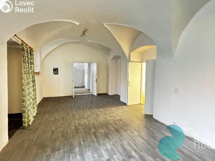 Аренда офисного помещения Prachatice, Velké náměstí č. 9