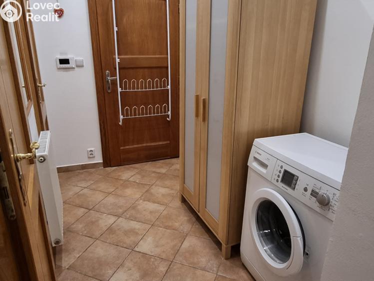 Pronájem bytu 1+KK Praha, Jagellonská 1239/24 č. 11