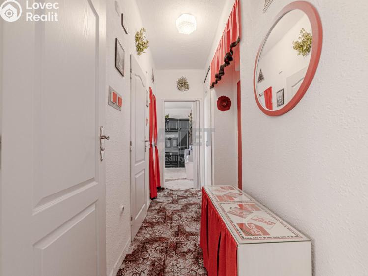 Prodej bytu 2+1 Ostrava, Kosmická 1566/5 č. 18