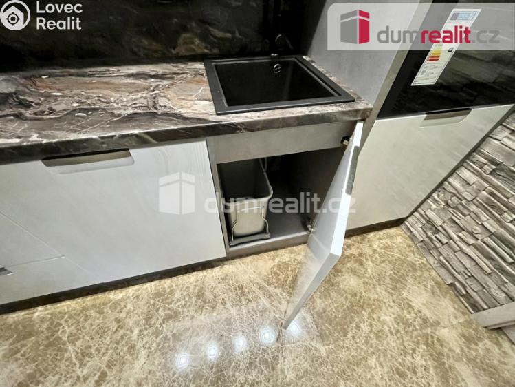 Pronájem bytu 1+1 Mariánské Lázně, Lužická č. 7