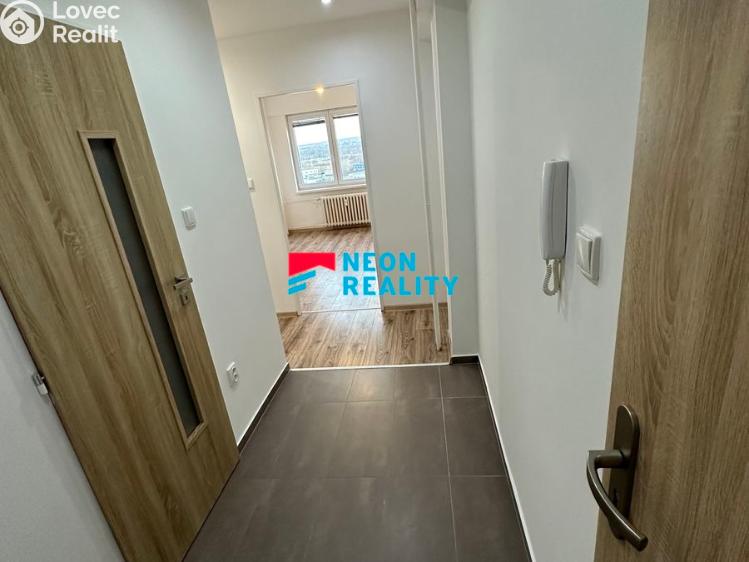 Pronájem bytu 2+1 Ostrava, Vršovců č. 8