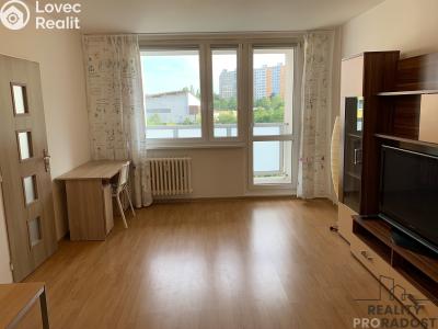 Rent apartment 3+1 Praha, U jezera č. 2