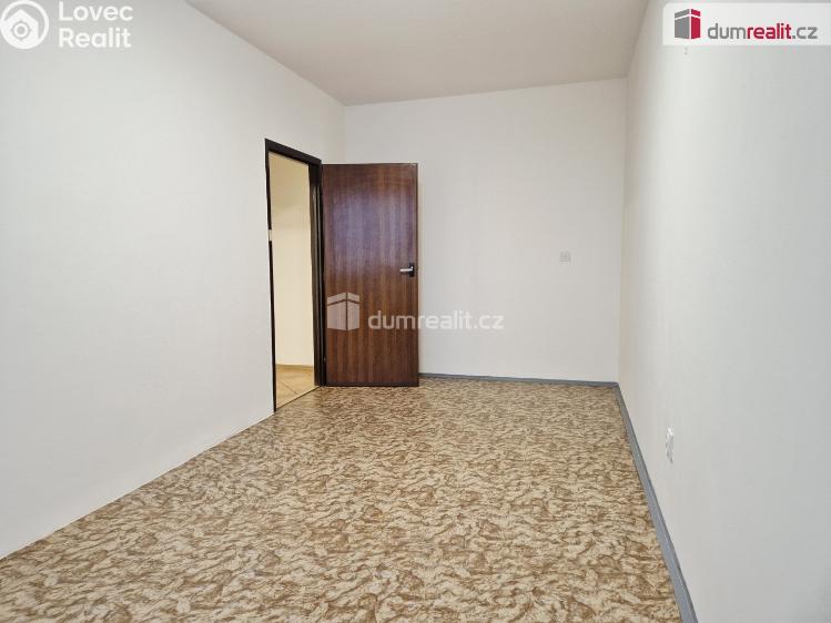 Pronájem bytu 3+1 České Budějovice, Lhenická č. 24