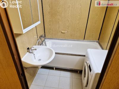 Pronájem bytu 3+1 České Budějovice, Lhenická č. 6