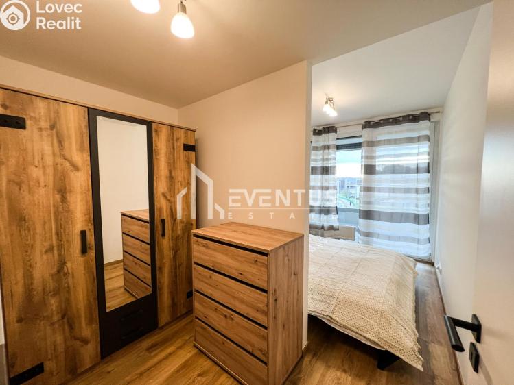 Pronájem bytu 2+KK Praha, Jankovcova 1632/69 č. 2