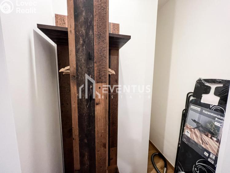 Pronájem bytu 2+KK Praha, Jankovcova 1632/69 č. 7