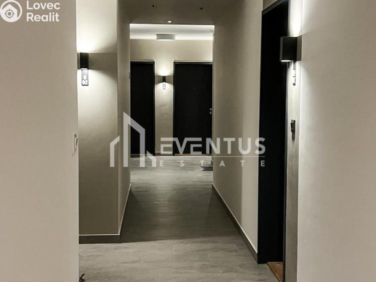 Pronájem bytu 2+KK Praha, Jankovcova 1632/69 č. 10