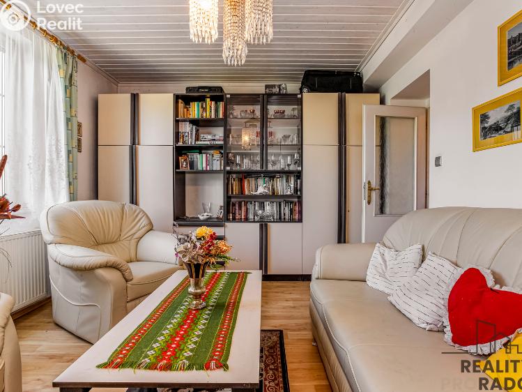 Prodej rodinného domu Úvaly, Pod Tratí č. 13