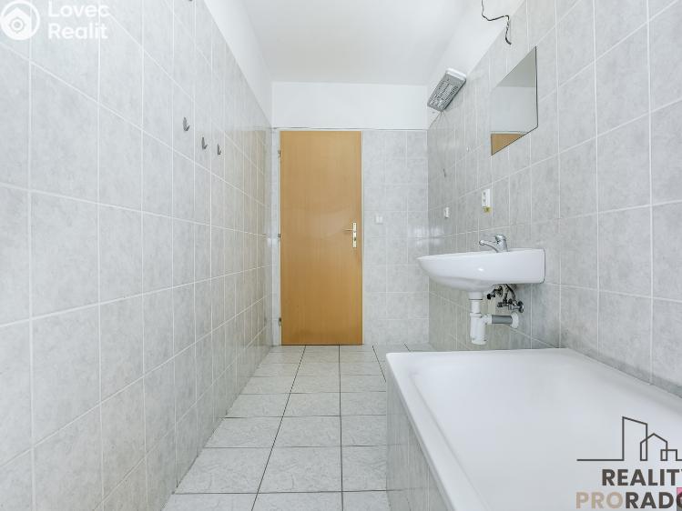 Pronájem bytu 1+KK Protivín, Masarykovo nám. č. 12