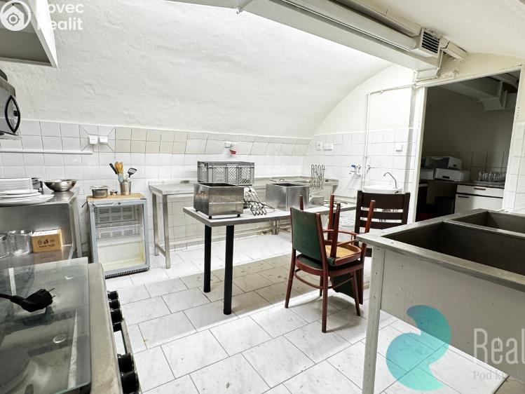 Аренда ресторана Prachatice, Velké náměstí č. 8