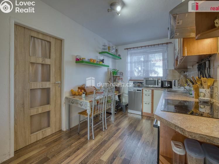 Prodej bytu 3+1 Neratovice, Za Obchody č. 6