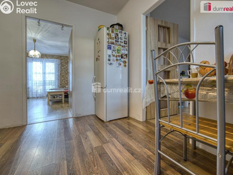 Prodej bytu 3+1 Neratovice, Za Obchody č. 21