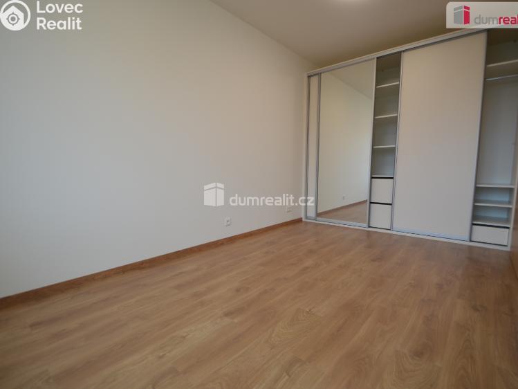 Pronájem bytu 2+KK Praha-Zličín, K metru č. 7