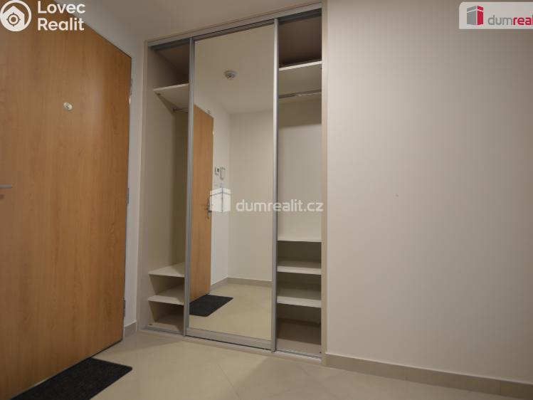 Pronájem bytu 2+KK Praha-Zličín, K metru č. 16